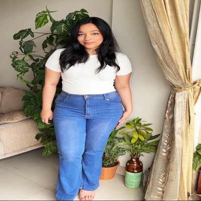 Ladies bootcut jeans lite Blue color